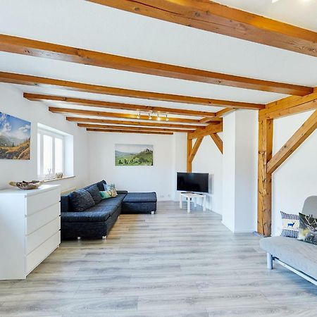Wunderschoene Maisonette-Wohnung Fuer Bis Zu 10 Personen 에텐하임 외부 사진